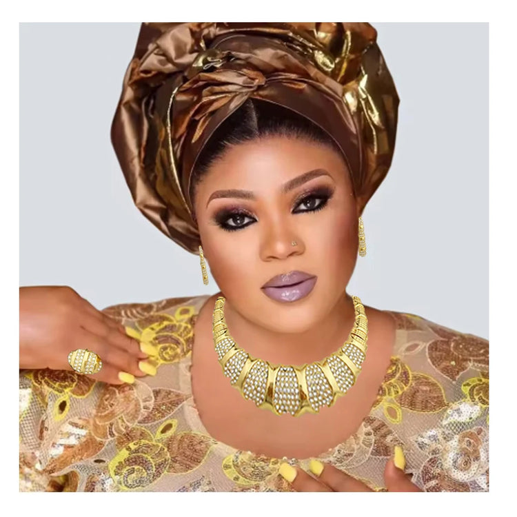 Elegant metal 18K gold plated jewelry set for women necklace earrings ring bracelet set for party wear