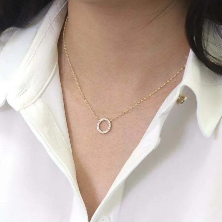 Alt Tag: Elegant metal Gold Pearl Link Chain Necklace for Women pendant necklace for wedding anniversary party gift
