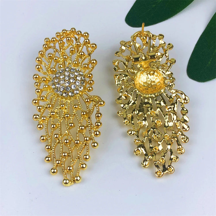Alt Tag: 18K gold plated jewelry set for women gold chandelier drop earrings with crystal center, elegant statement accessory
