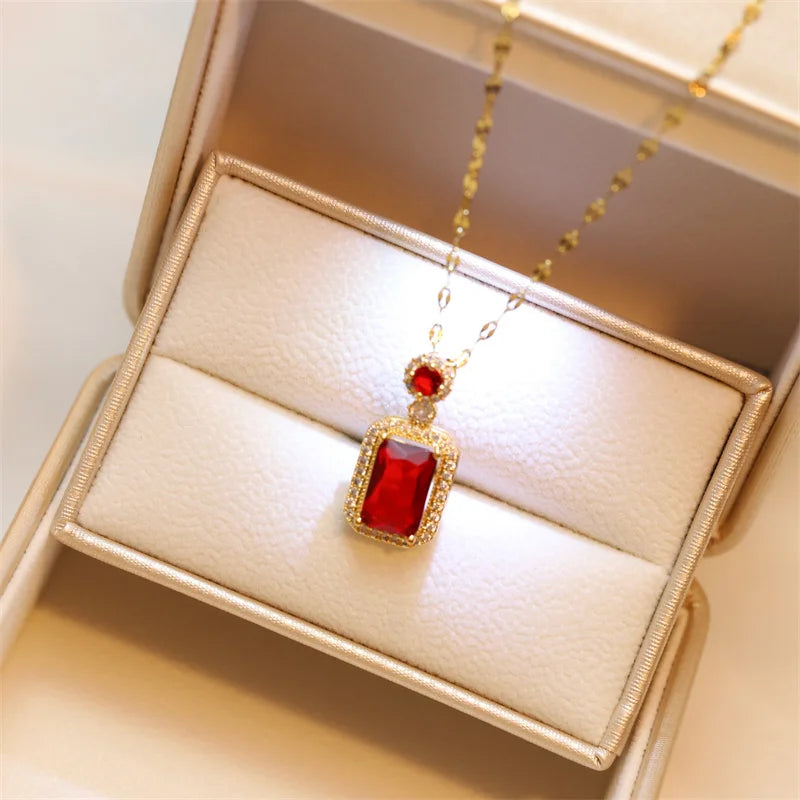 titanium steel green zircon necklace for women gold chain pendant necklace in gift box