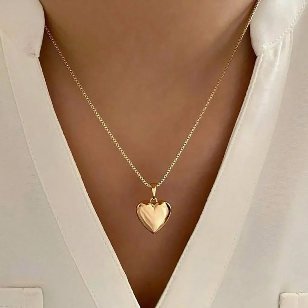 gold plated heart dangle earrings necklace set glossy gold heart pendant necklace simple dainty daily wear jewelry for women