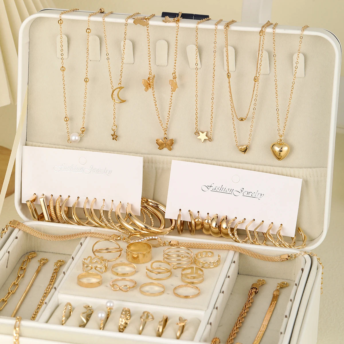 Elegant Vintage Chic Jewelry Set Including Pendant Necklaces,Twisted C-Hoop Earrings,Gold Color Rings,Bracelet ,Daily Outfits - DaHui