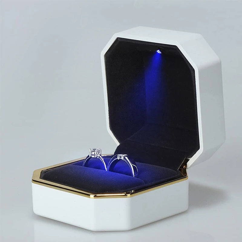 Alt Tag: Luxury velvet LED velvet ring box with light jewelry ring box for proposal engagement wedding display