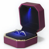 Alt Tag: Luxury velvet LED velvet ring box with light jewelry ring box for proposal engagement wedding