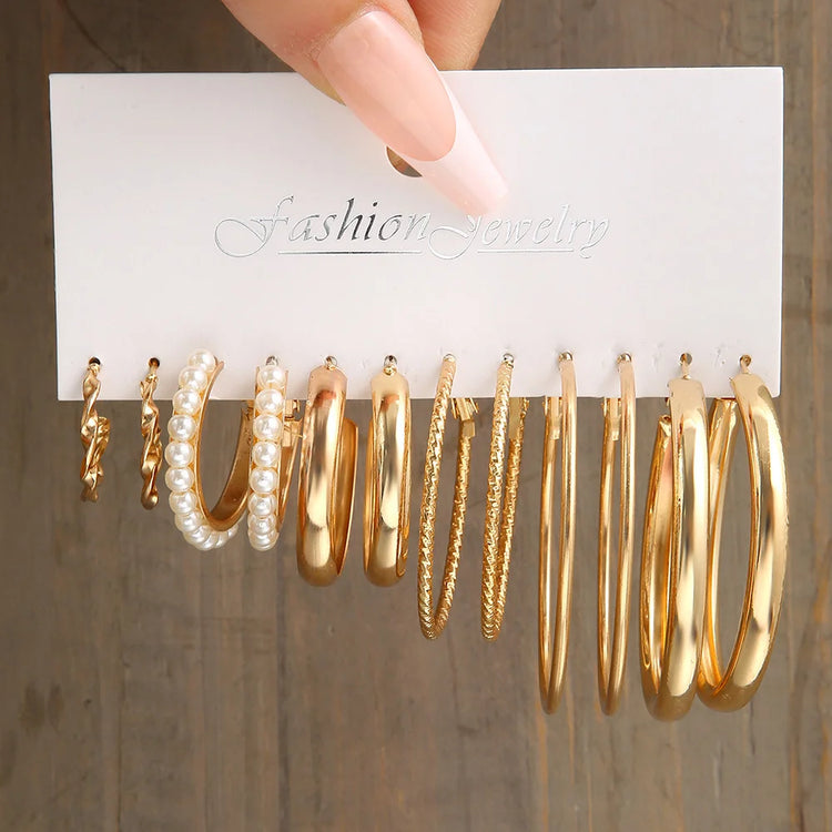 Elegant Vintage Chic Jewelry Set Including Pendant Necklaces,Twisted C-Hoop Earrings,Gold Color Rings,Bracelet ,Daily Outfits - DaHui